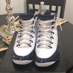 Jordan 9 unc